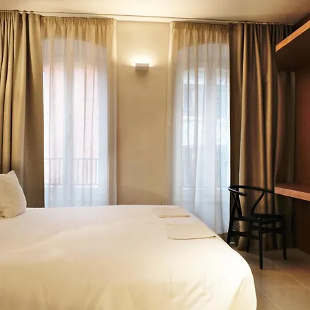 Regina Adelaide & Ξενοδοχείο 4*