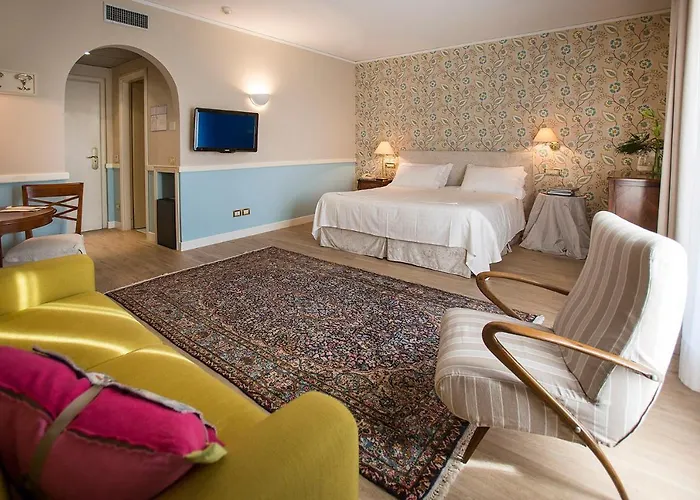 Otel Regina Adelaide &