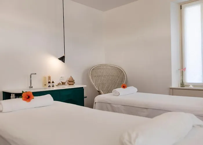 Regina Adelaide & Otel Garda (Verona)