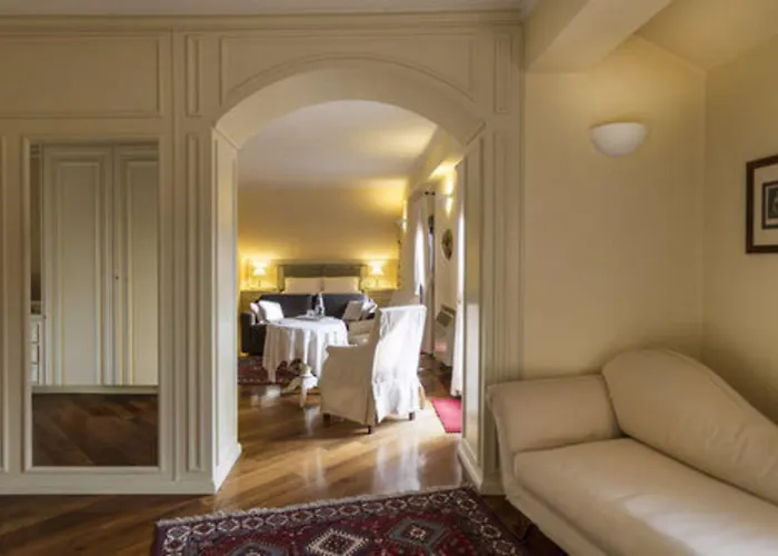 Otel Regina Adelaide & Garda (Verona)