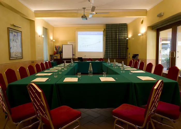 Regina Adelaide & Otel 4*