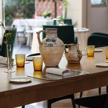 Regina Adelaide & 4* Garda (Verona)