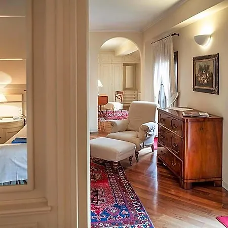 Regina Adelaide & 4* Garda (Verona)