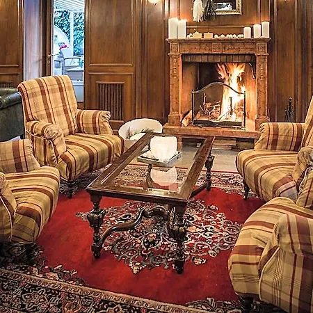 Hotel Regina Adelaide & 4*