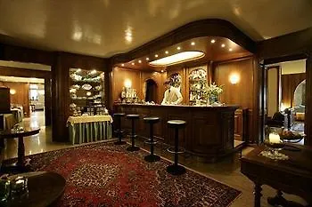 Regina Adelaide Hotel&spa Hotell Garda (Verona)