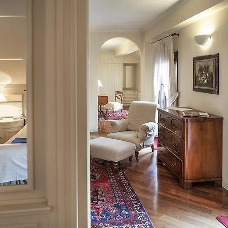 Hotel Regina Adelaide & 4*