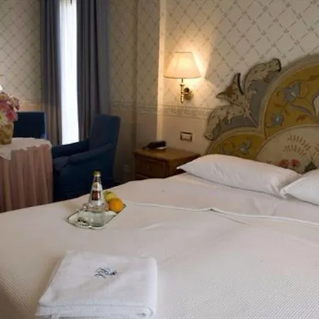 Hotel Regina Adelaide &