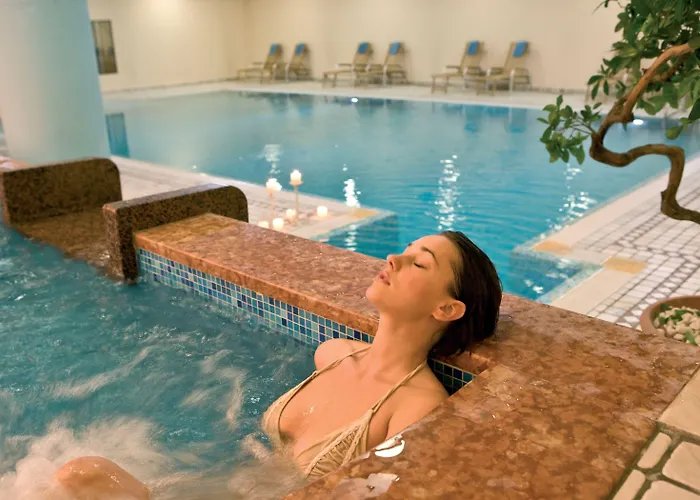 Regina Adelaide & Hotel 4*