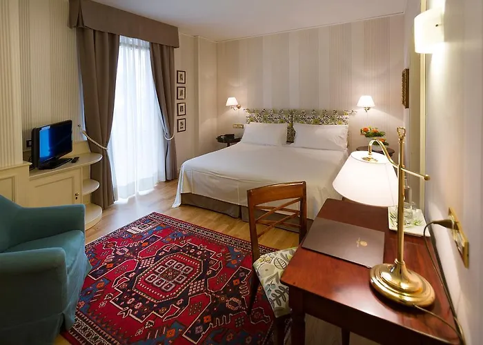 Hotel Regina Adelaide & 4*