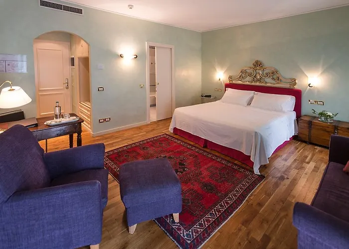 Regina Adelaide & 4* Garda (Verona)